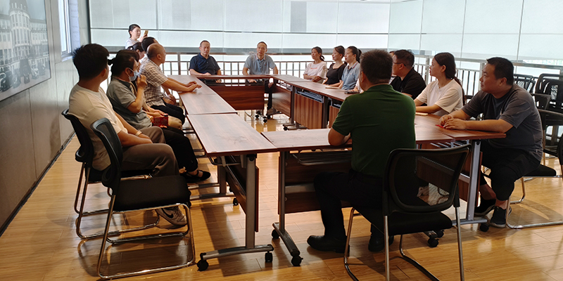 世紀(jì)特邦員工留影 世紀(jì)特邦員工留影